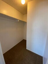 13896 Milton Ave. in Westminster, CA - Foto de edificio - Building Photo