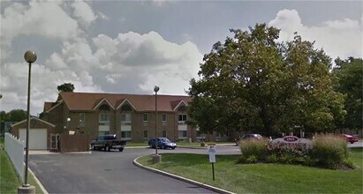 1801 N Broadway St in Indianapolis, IN - Building Photo - Building Photo