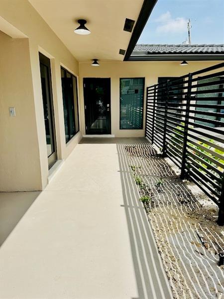 2175 NE 51st Ct-Unit -A in Fort Lauderdale, FL - Building Photo - Building Photo