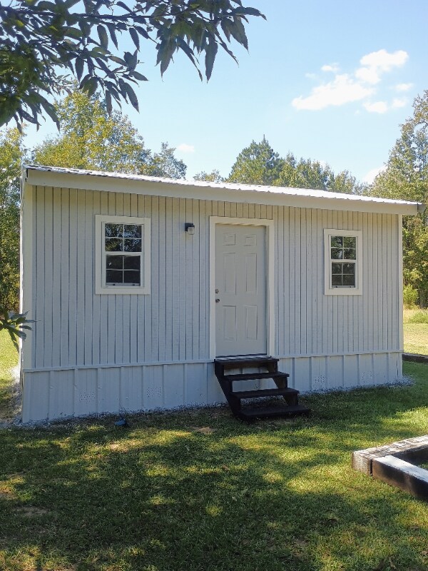700 County Rd 40 W in McCaskill, AR - Foto de edificio - Building Photo