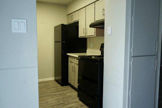 Tanglewood Apartment in Victoria, TX - Building Photo - Building Photo