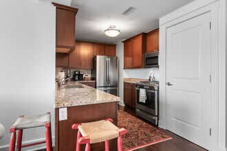 27 Library St NE, Unit 703 in Grand Rapids, MI - Building Photo - Building Photo