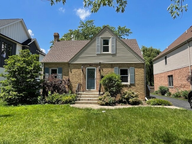 property at 980 Spring Rd