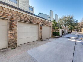 7340 Skillman St in Dallas, TX - Building Photo