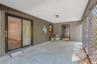 8479 NW 38th Dr in Gainesville, FL - Building Photo - Building Photo