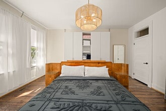 2 Hust Alley in Cincinnati, OH - Foto de edificio - Building Photo