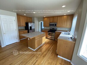 35235 6th Ave SW in Federal Way, WA - Building Photo - Building Photo