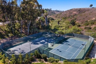 7056 Park Mesa Way in San Diego, CA - Building Photo - Building Photo