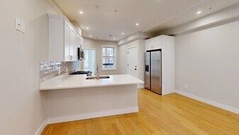 16 Allston St, Unit 4 in Boston, MA - Building Photo