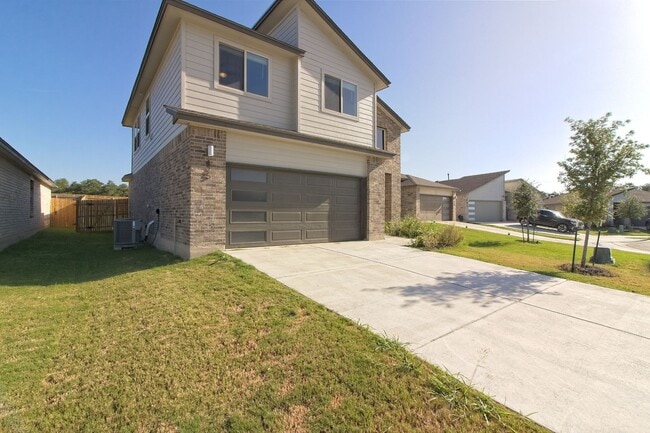 GT425 Coda Xing in Georgetown, TX - Building Photo - Building Photo