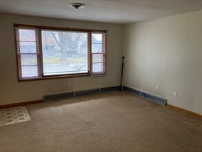 2922 K Ave, Unit 1 in Kearney, NE - Building Photo - Building Photo