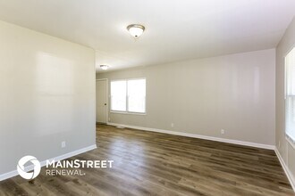 4507 Thrush Dr in Indianapolis, IN - Building Photo - Building Photo