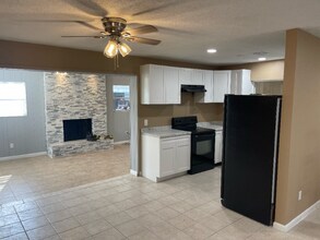 7552 Centauri Rd in Jacksonville, FL - Building Photo - Building Photo