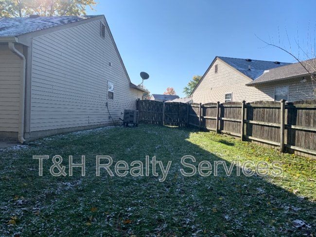 2810 Hazelchase Ct in Indianapolis, IN - Building Photo - Building Photo