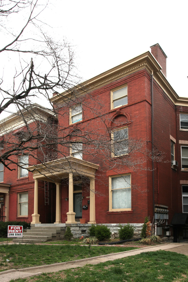 1705 4th St in Louisville, KY - Foto de edificio - Building Photo