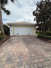 11850 Fan Tail Ln in Orlando, FL - Building Photo - Building Photo