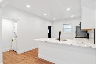 25 S 12th St in Pittsburgh, PA - Building Photo - Building Photo