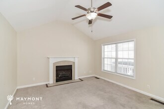 1018 Granny White Rd in Clarksville, TN - Building Photo - Building Photo