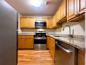 395 Mendon Rd in North Smithfield, RI - Building Photo - Building Photo