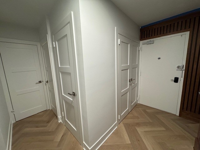 360 W Wellington Ave, Unit 17E in Chicago, IL - Foto de edificio - Building Photo