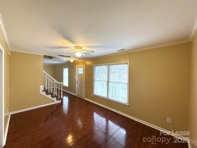 9125 Winter Moss Ct in Charlotte, NC - Building Photo - Building Photo