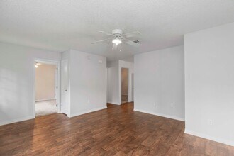 282 James St in Crestview, FL - Building Photo - Building Photo