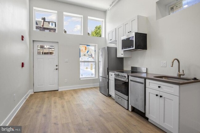 property at 223 S 45th St