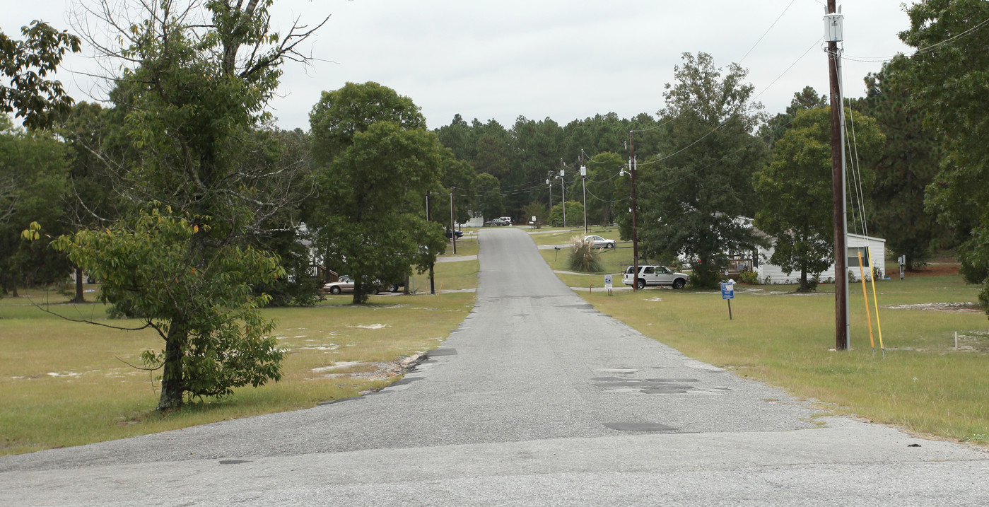 Basin Rock Mobile Home Park in Lexington, SC - Foto de edificio