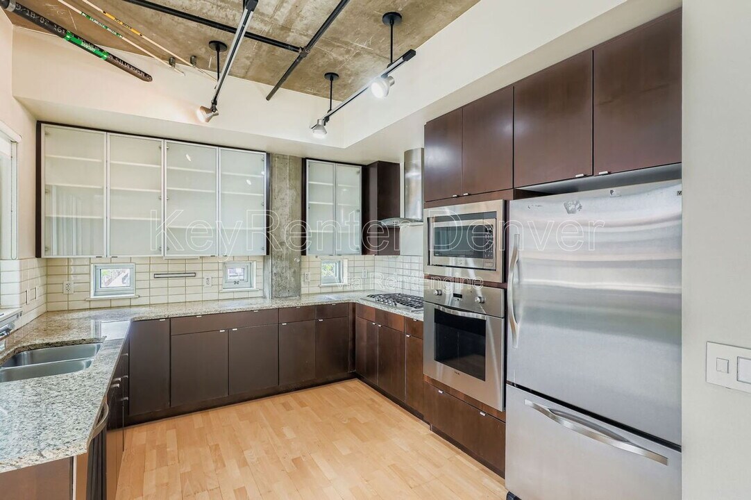 2229 Blake St in Denver, CO - Building Photo