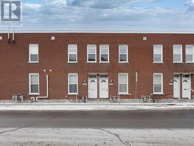 234 Cumberland St