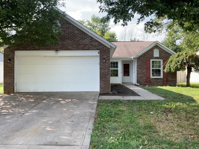 property at 2438 Pinebark Dr