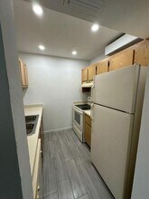 1846 Abbey Rd in West Palm Beach, FL - Building Photo - Building Photo