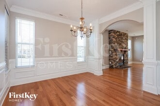 14029 Cedar Pond Cir in Huntersville, NC - Foto de edificio - Building Photo