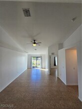 3820 SW 16th Pl in Cape Coral, FL - Building Photo - Building Photo