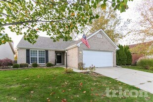 20131 Marie Ct in Noblesville, IN - Building Photo