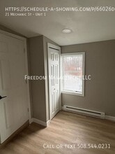 21 Mechanics St in Putnam, CT - Building Photo - Building Photo