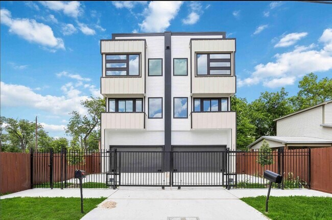property at 3103 Lelia St