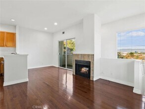 17 Aurora in Aliso Viejo, CA - Building Photo - Building Photo