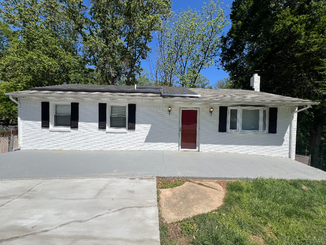 property at 903 Park Terrace