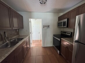 636 Columbia St in Orlando, FL - Building Photo - Building Photo