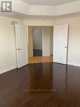 27 Robitaille Dr in Brampton, ON - Building Photo - Building Photo