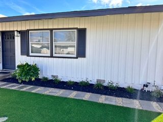 10662 Shoshone Ave in Granada Hills, CA - Building Photo - Building Photo