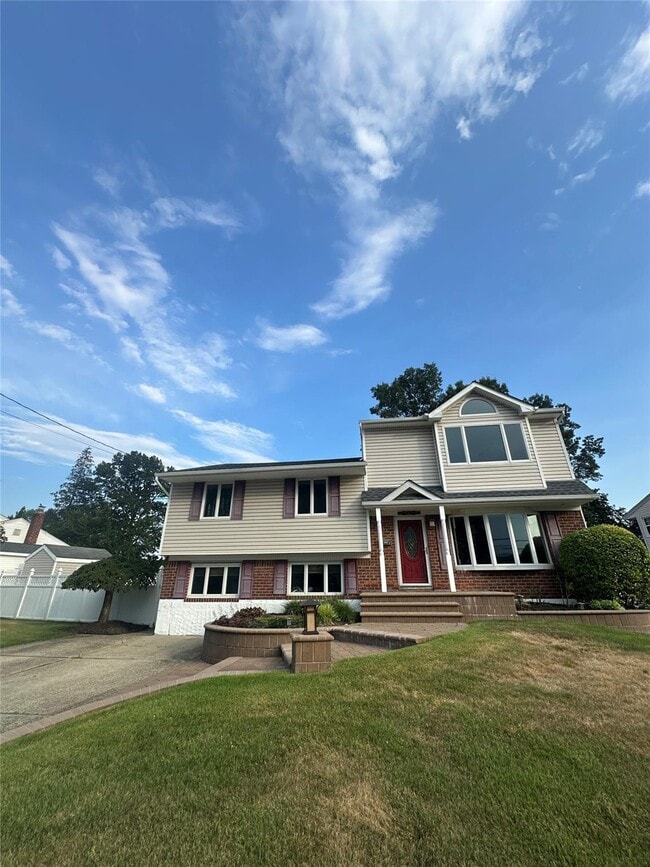 property at 25 Cumberland Rd