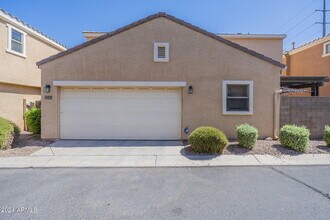 2873 E Bart St in Gilbert, AZ - Building Photo - Building Photo