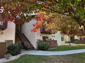 7464 Santa Ysabel Ave in Atascadero, CA - Building Photo