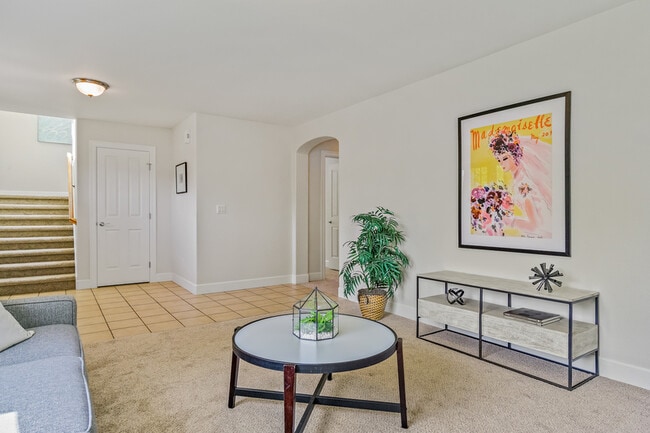 1201 160th St SW in Lynnwood, WA - Building Photo - Building Photo