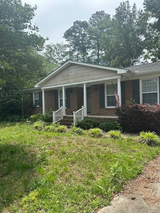 property at 1508 Boyette Dr