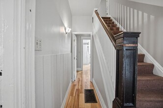 77 W McMillan St in Cincinnati, OH - Building Photo - Building Photo