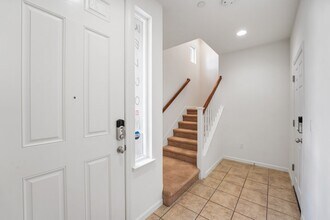106 Newbury St in Milpitas, CA - Building Photo - Building Photo