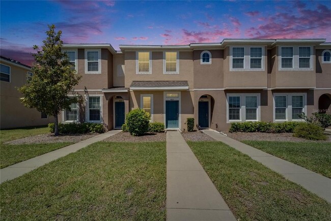 7013 White Treetop Pl in Riverview, FL - Building Photo - Building Photo